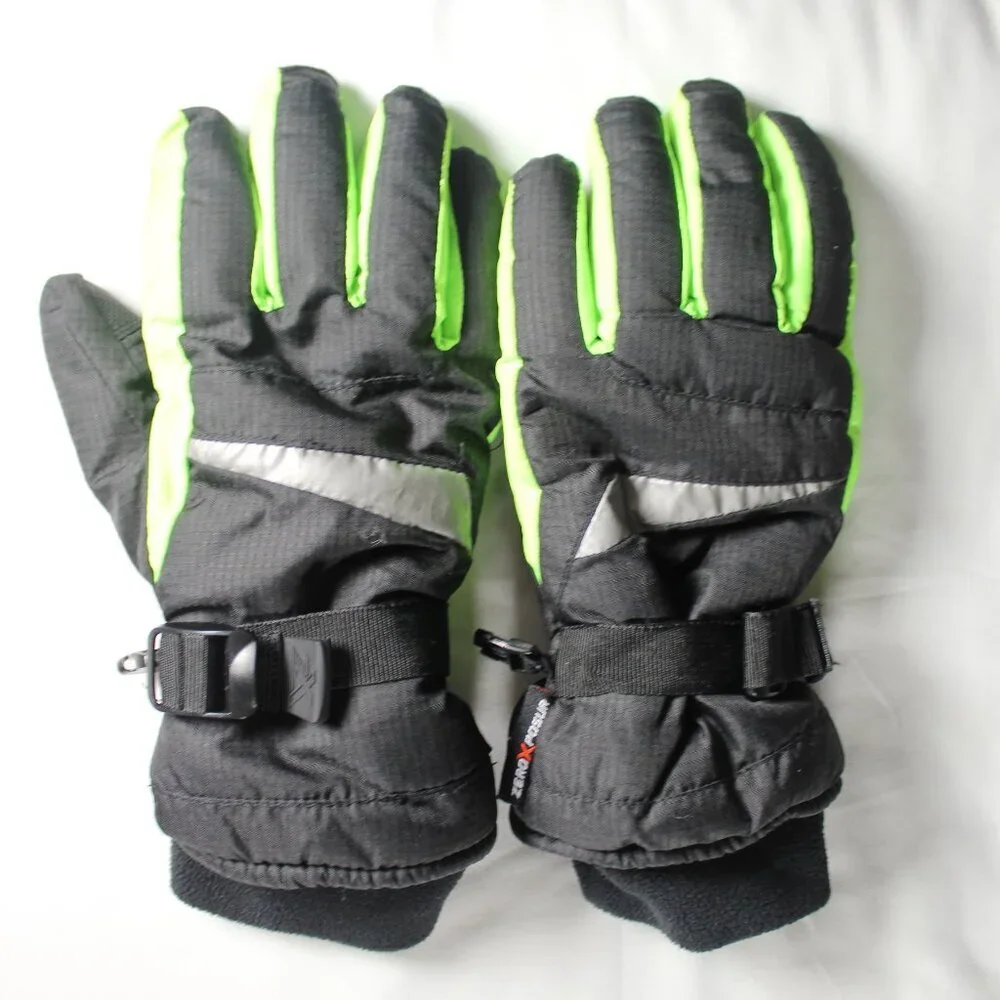 ZeroXposur Boys Large Black Insulated Winter Snow Gloves